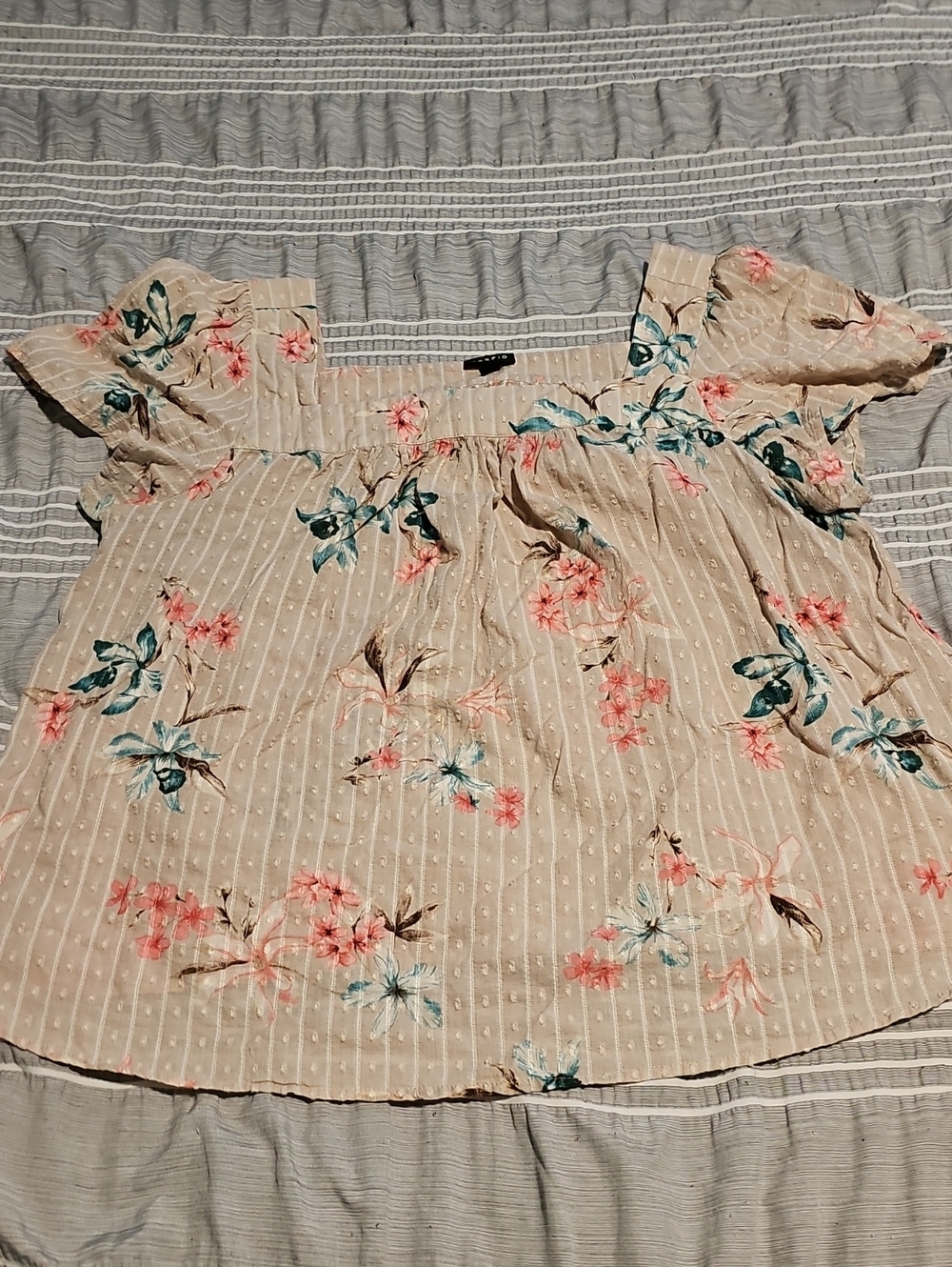 torrid Beige Floral Square Top with Coral & Teal Accents